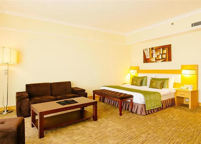 מלון Grand Pasha Luxury & Casino