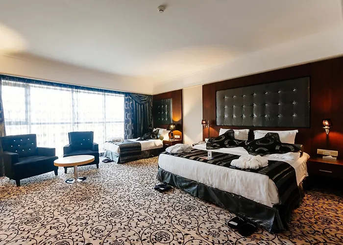 Grand Pasha Luxury & Casino 5* ניקוסיה