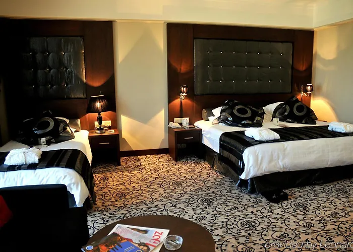 מלון Grand Pasha Luxury & Casino