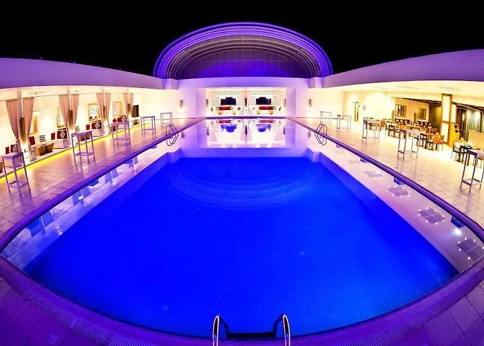 Grand Pasha Luxury & Casino מלון ניקוסיה