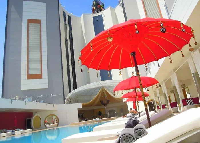 Grand Pasha Luxury & Casino 호텔 니코시아