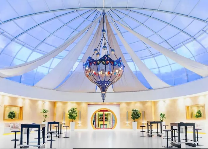 Grand Pasha Luxury & Casino 5* 니코시아