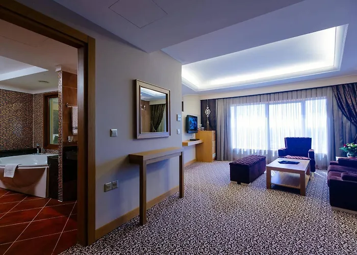 Grand Pasha Luxury & Casino 호텔