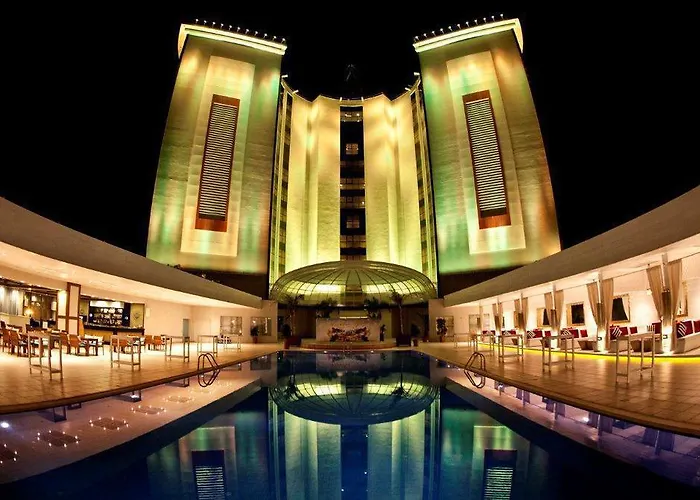 酒店 Grand Pasha Luxury & Casino 5*